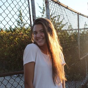 Meet your Posher, Hailey